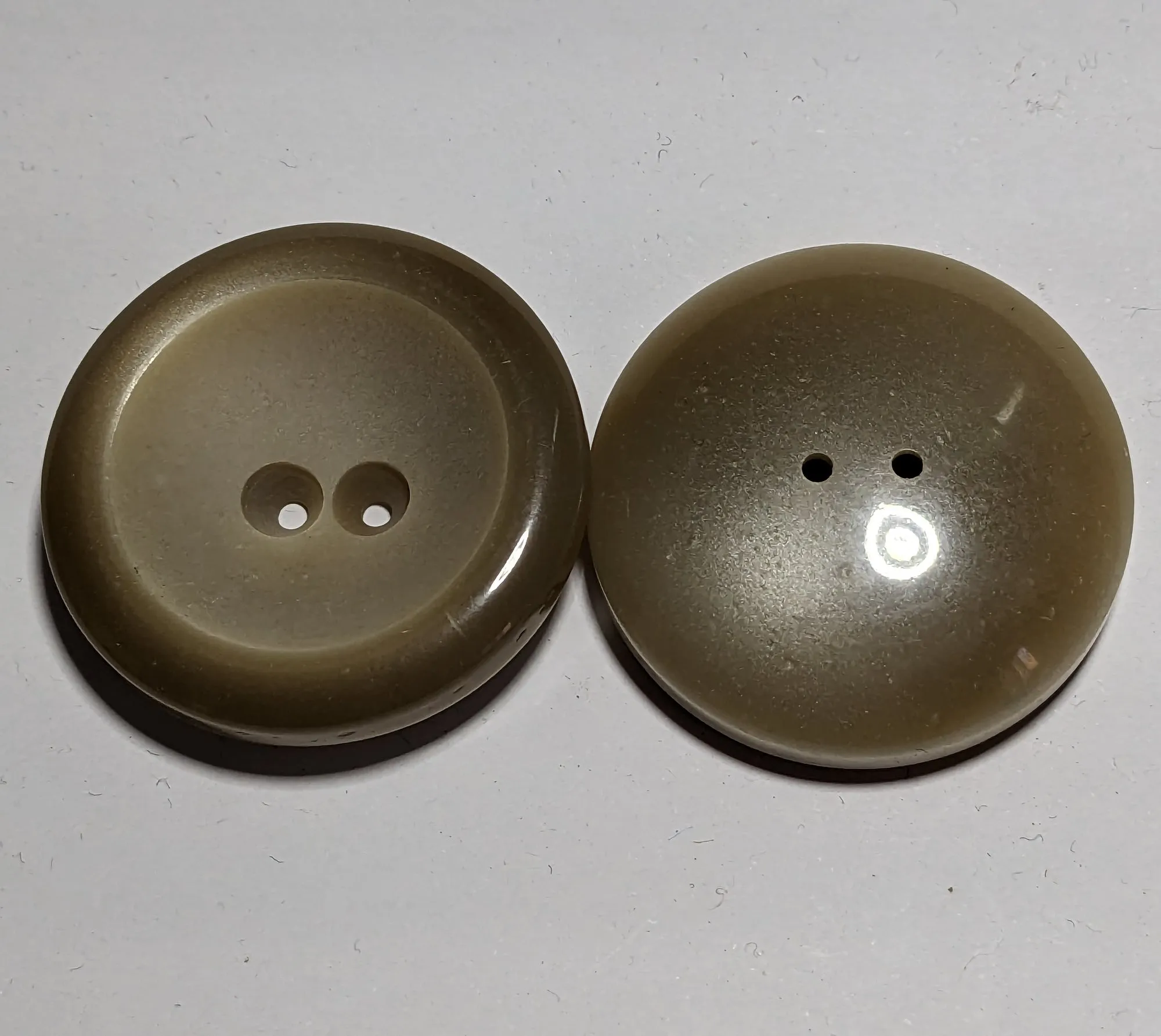 38mm Beige Plastic 2-Hole Buttons