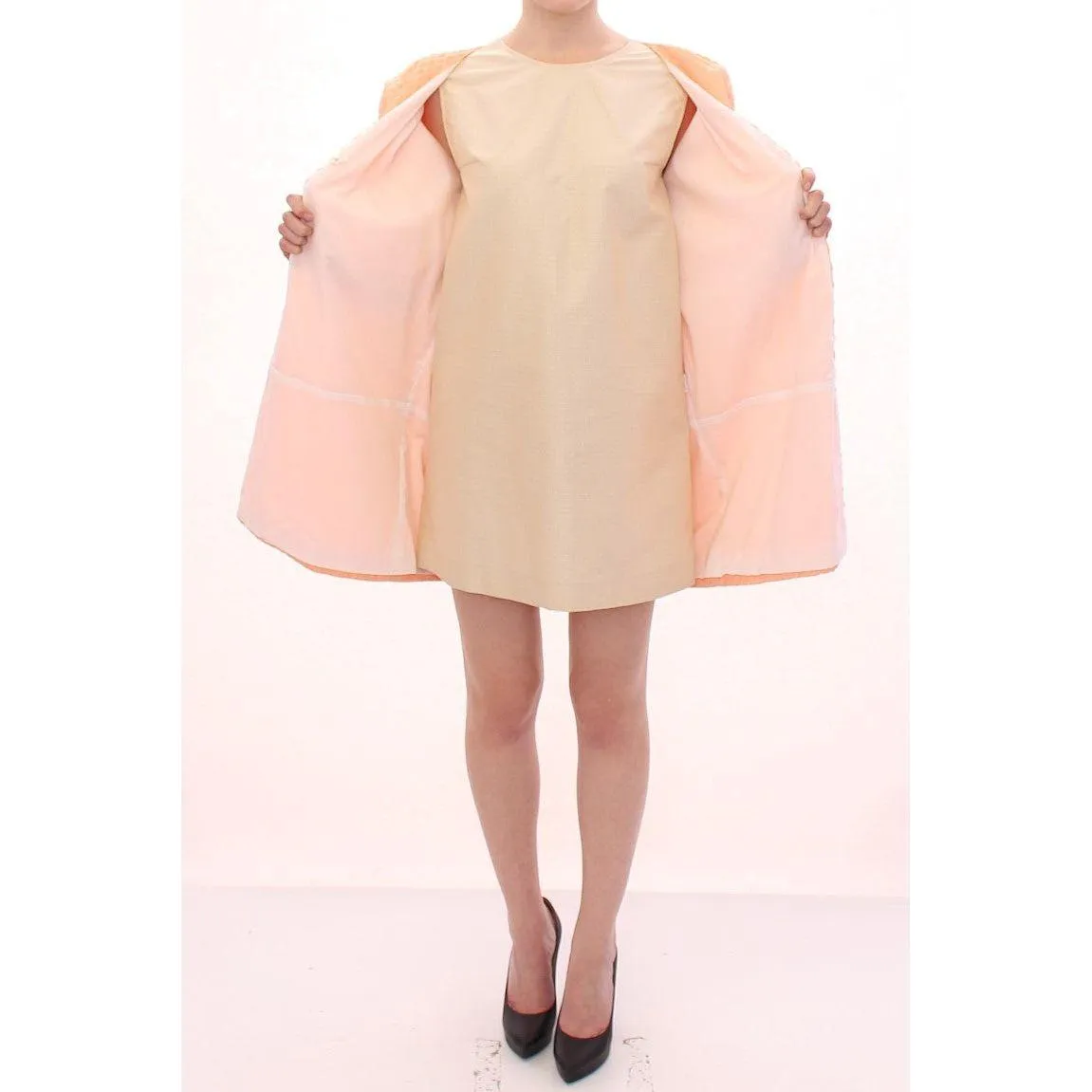 Andrea Incontri Chic Pink Silk-Blend Short Sleeve Coat