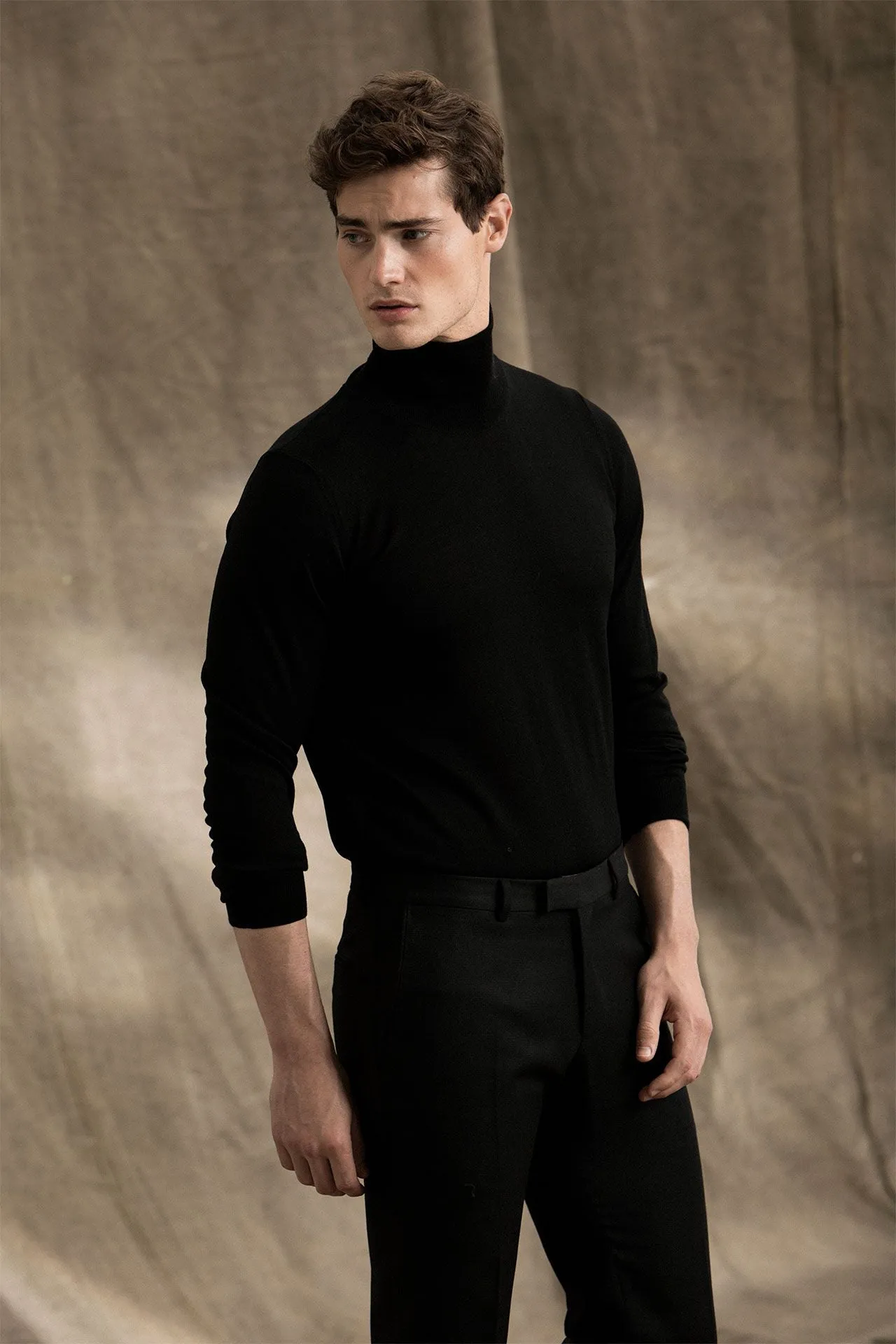 COLE ROLLNECK