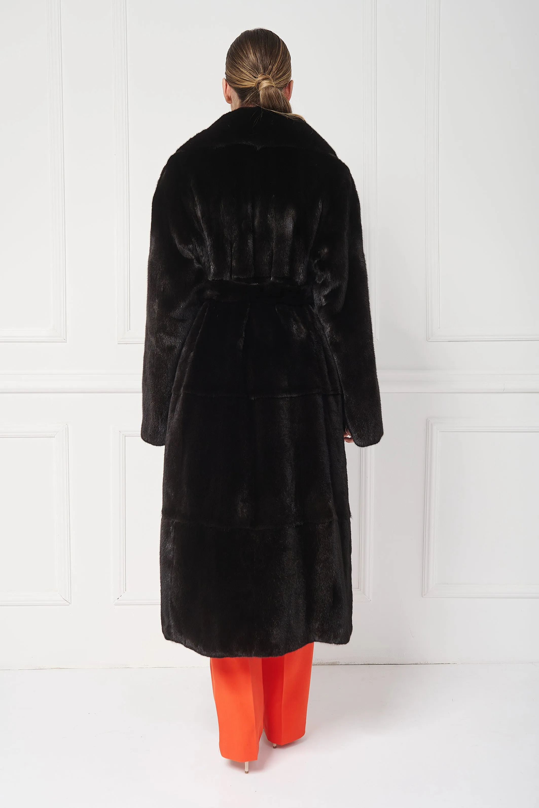 Cozy Mink Coat with English Collar