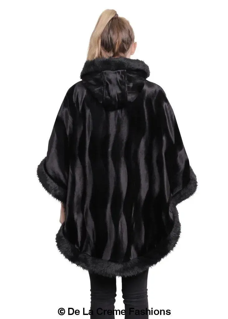 De La Creme - Women's Tribal Print Fur Lined Hooded Cape