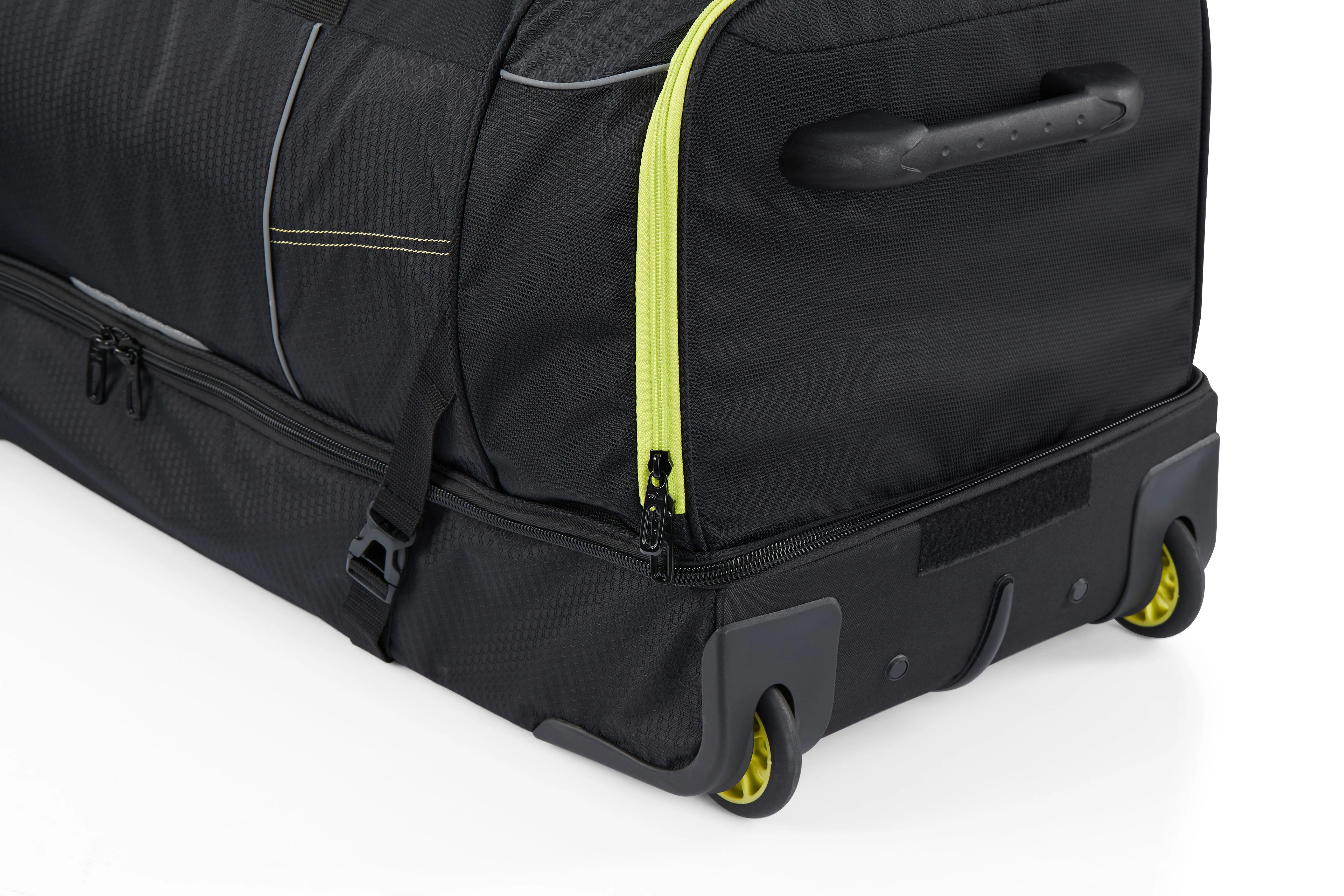 High Sierra - Ultimate access 3.0 91cm wheeled duffle - Black-Lime