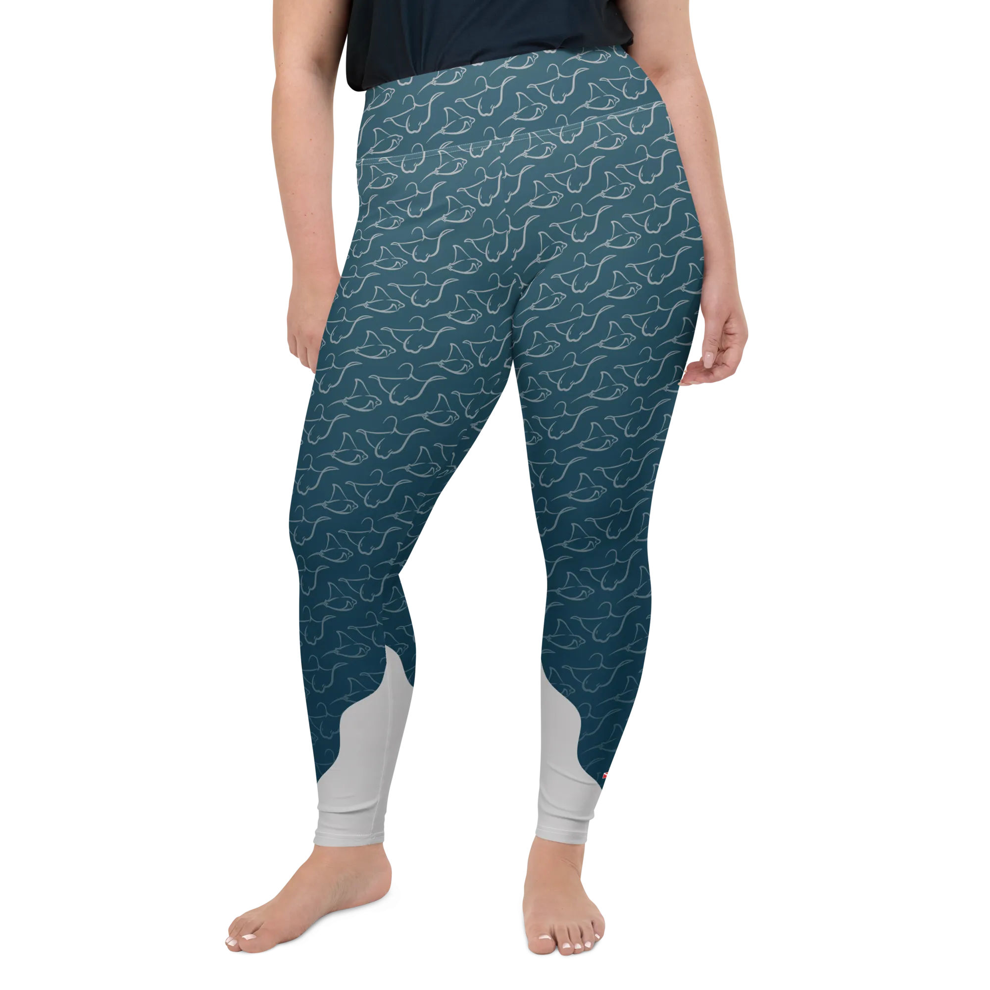 Magnificent Mantas Leggings Plus Size