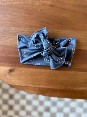 Mini Tieband - Charcoal Smiley