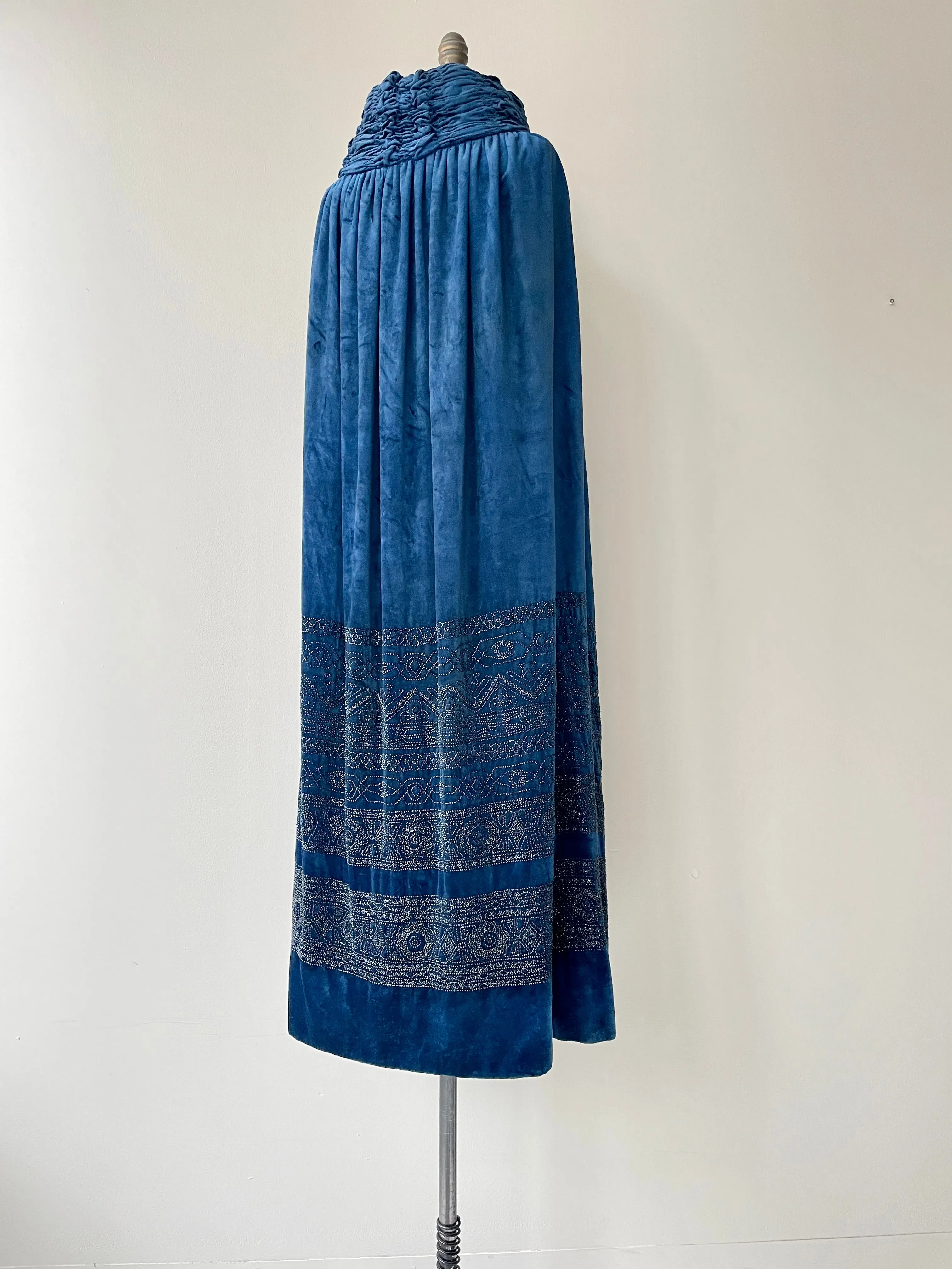 Phèdre Edwardian Silk Velvet Cloak