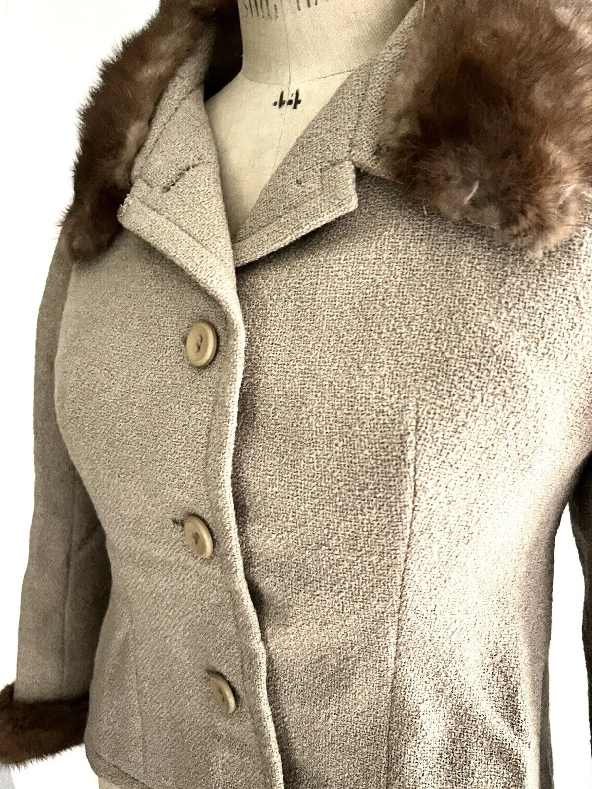 Vintage French woman beige wool spencer JACKET MINK FUR collar c1950