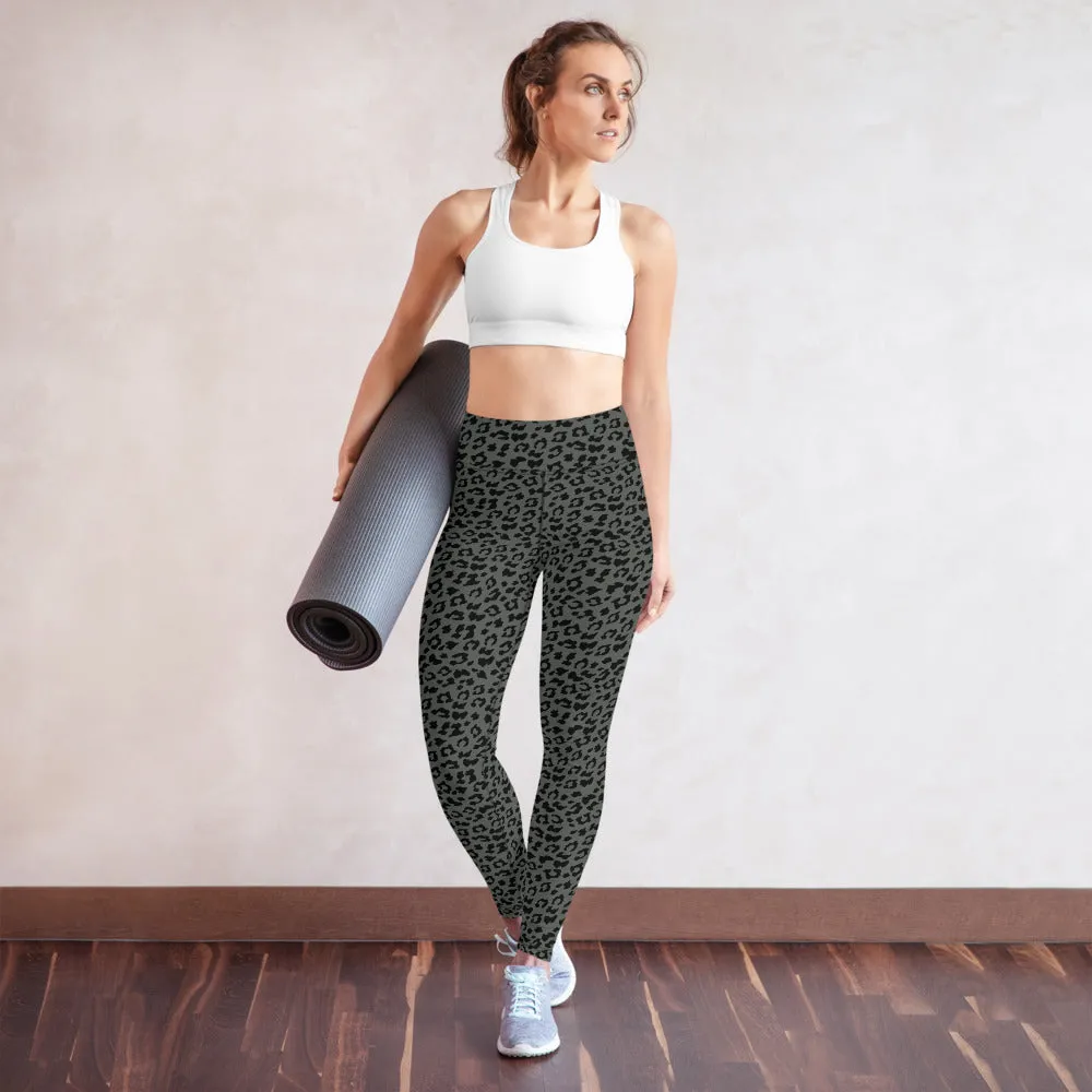 Yoga Leggings in Dark Muted Green Leopard