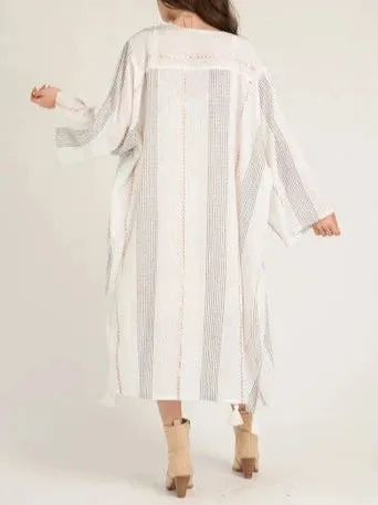 Zena Dolman Sleeve Kimono in White/Gold